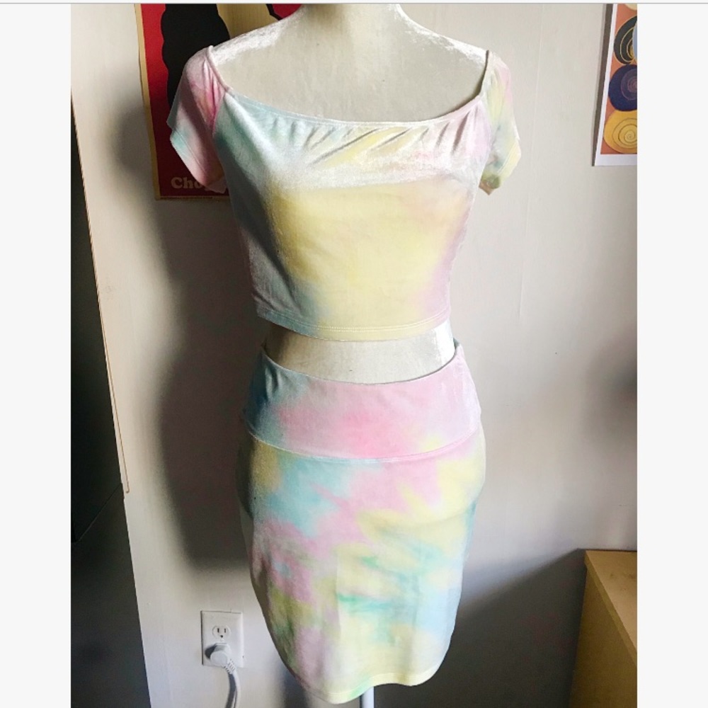 forever 21 two piece pastel set